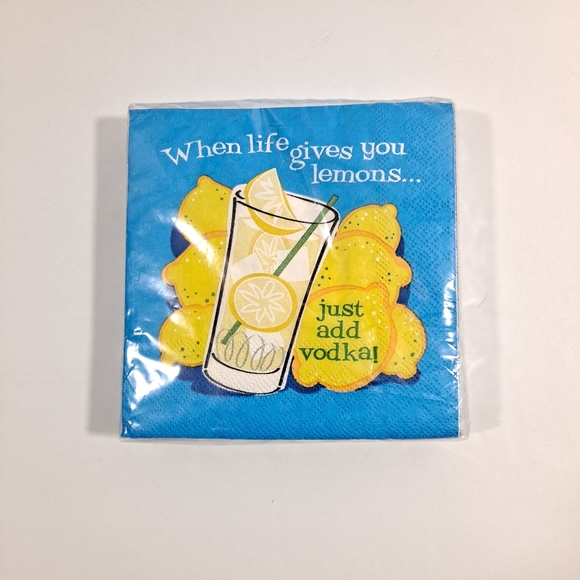 Cape Shore & Spritz Beverage Napkins Lemons Roses Lot of 2 USA NIP - Picture 3 of 5